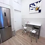 Evans Realty Bo Martiricos Estudio & Renovado