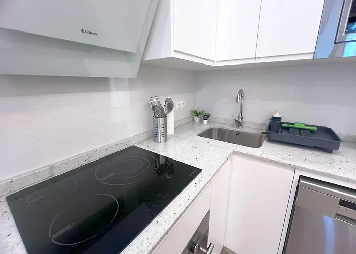 Evans Realty Bo Martiricos Estudio & Renovado * Málaga